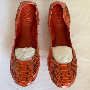Tory Burch Ballet Flat Eddie Snake Wild Berry Size 8